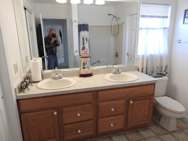 Photo - 8581 Wickham Blvd