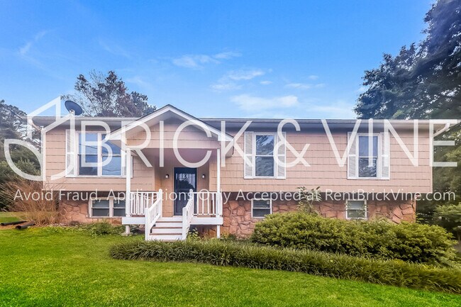 2432 Blueberry Drive - House Rental in Leeds, AL | ForRent.com