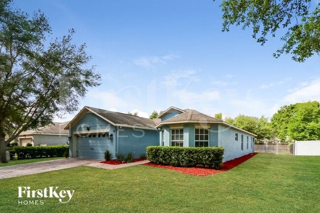 Photo - 826 Barrister Dr
