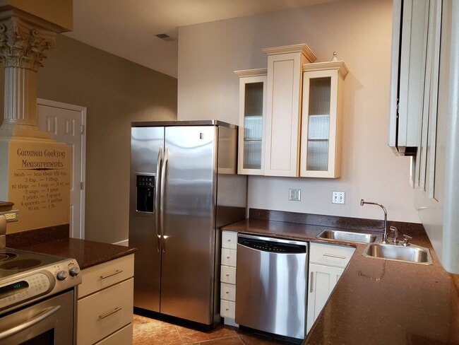 Photo - 1623 2nd Ave Unit 2