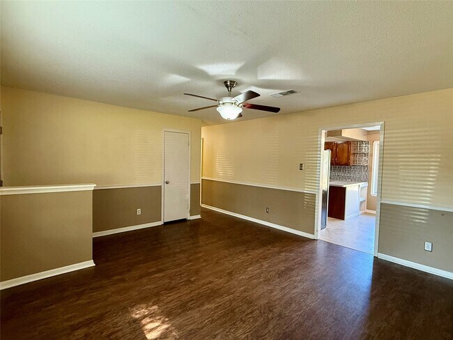 Photo - 1501 Stacey St