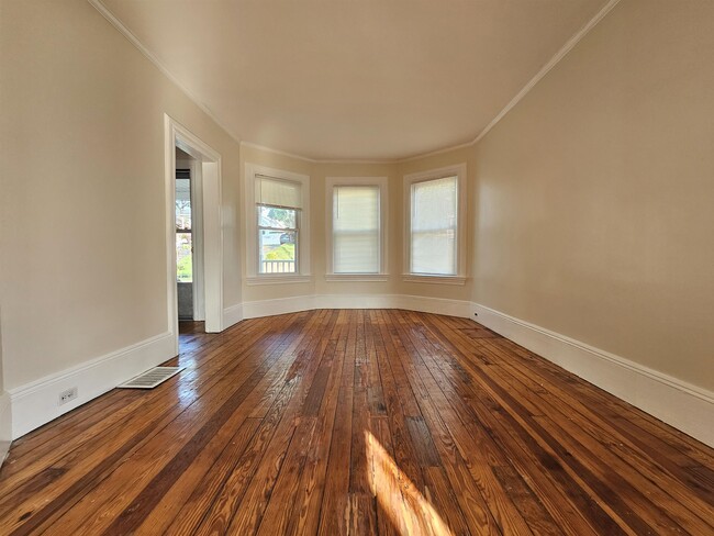 Photo - 38-40-40 Hillside Ave