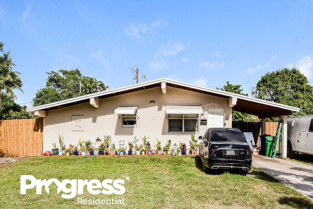 Photo - 3260 Alcee L Hastings Pkwy