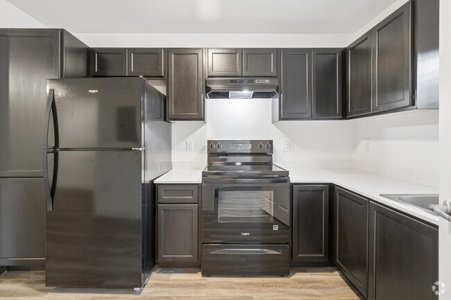 Studio, 1BA - 350SF - Kitchen