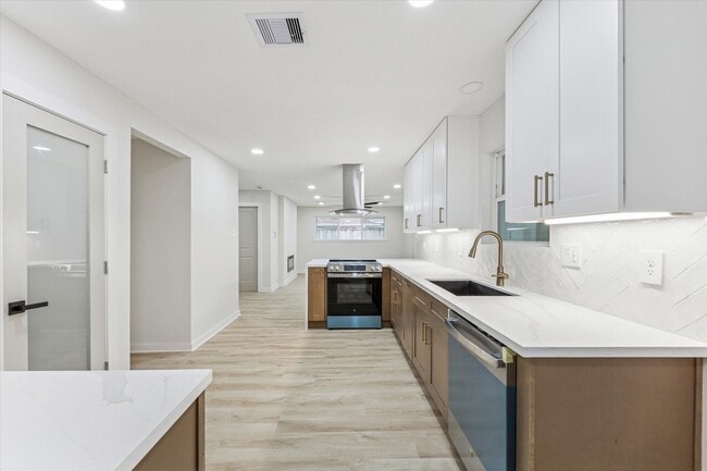 Photo - 9627 Vilven Ln