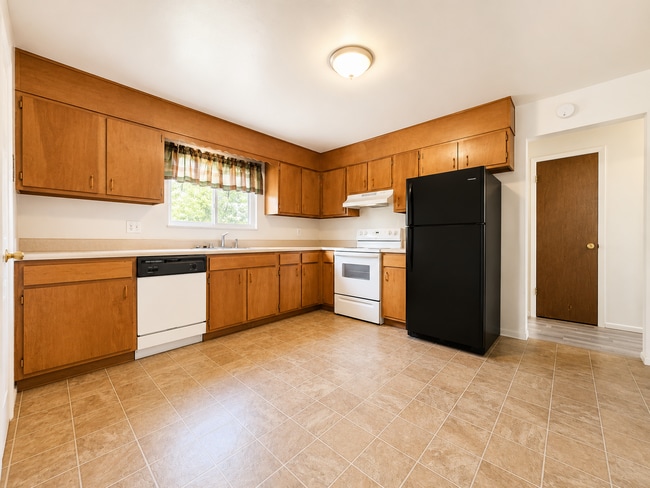 Photo - 3411 Baltimore Ave Unit 3417