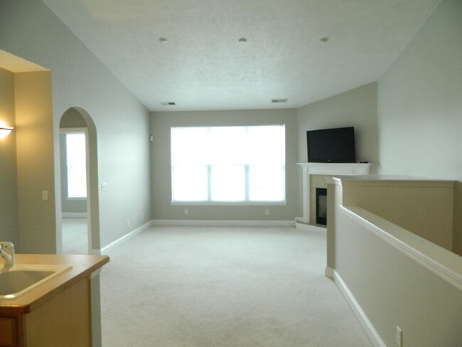 Living Room - 248 Adams Pointe Blvd Unit 5