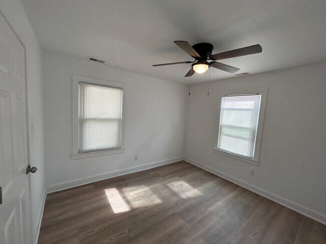 Photo - 2916 Portland Ave Unidad 4