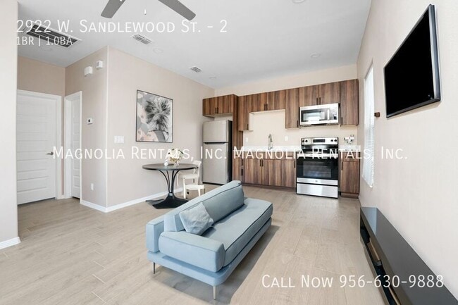 2922 W Sandlewood St Unit 2