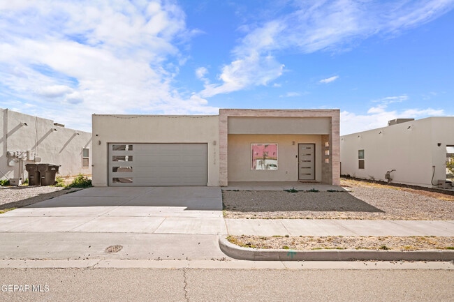 Building Photo - 14724 Mountain Breeze Ave