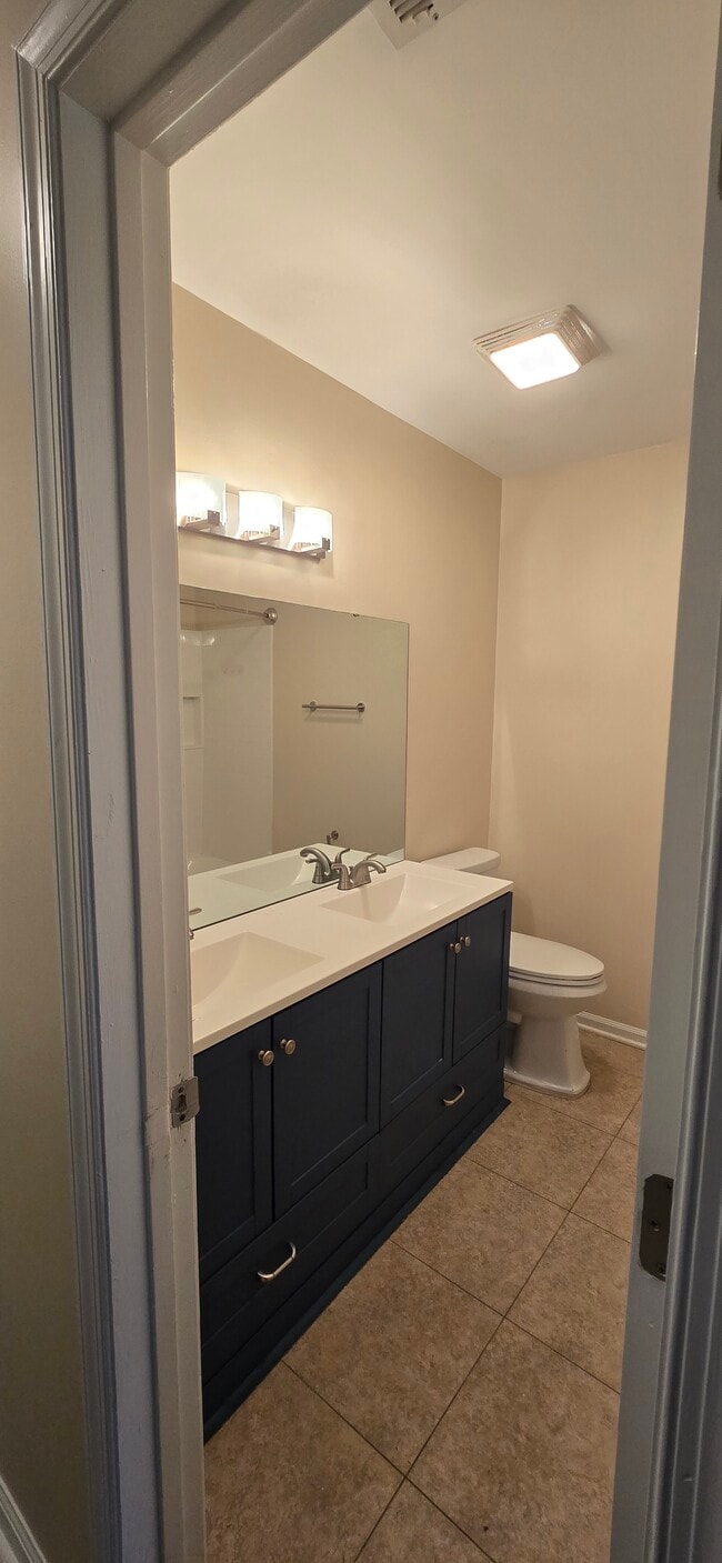 Photo - 3814 Summerwood Ct.