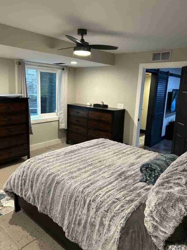 Photo - 15529 E 47th Ave