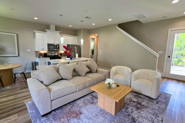 Photo - 8326 Curry Rd Unit ID1227052P