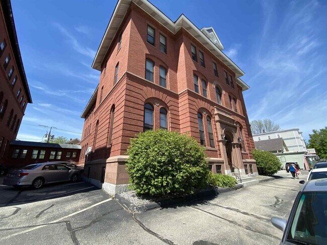 Photo - 124 Orange St Unit 200