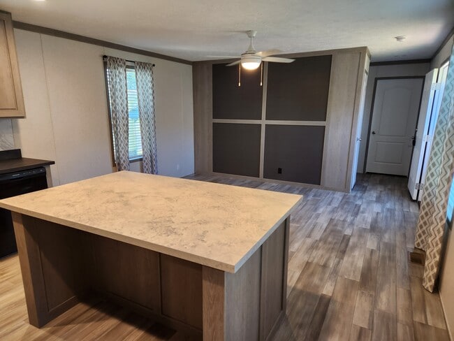 Photo - 3617 N Grand Ave E