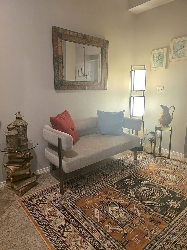 Photo - Bright & Renovated 3-Bed Condo in Northshore Summit