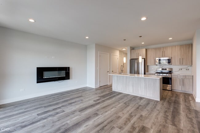 Photo - 2942 W North Ave