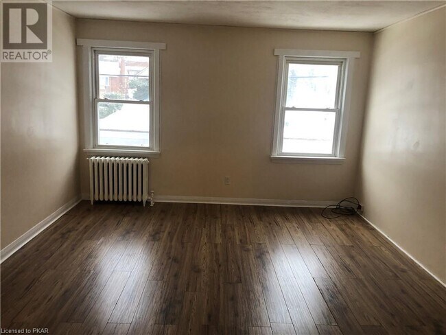 Photo - 1269 Clonsilla Ave Unit B