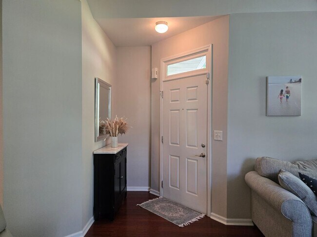 Photo - 809 Ledgestone Ct