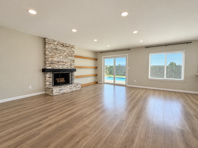 2777 Sula Way