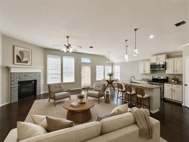 Photo - 6920 Misty Meadow Ln