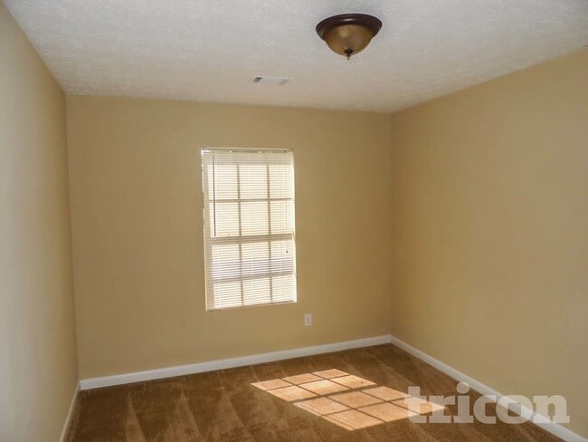 Photo - 6387 Laurel Post Dr