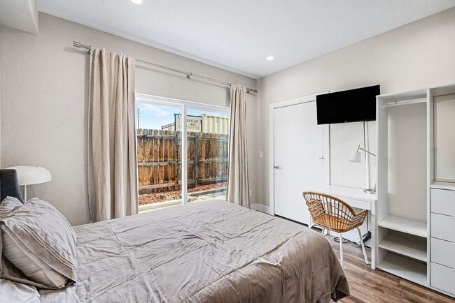 Photo - Fully Furnished 3 Bedroom 3 1/2 Bath in Wheat Ridge