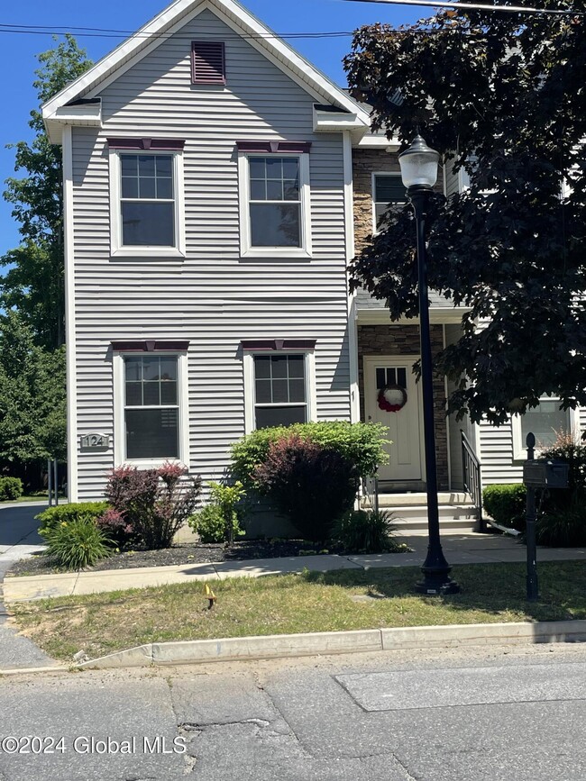 Photo - 124 Jefferson St Townhome