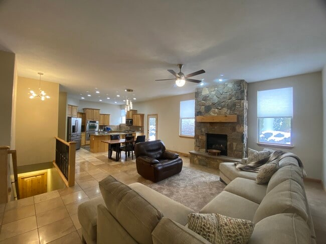 Photo - 11521 S Black Forest Dr