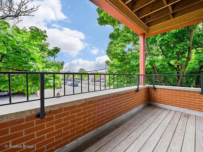 Photo - 3900 W Cortland St Unit 3F