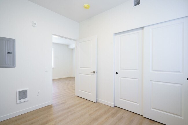 Photo - 4343 S Alder St Unit 101