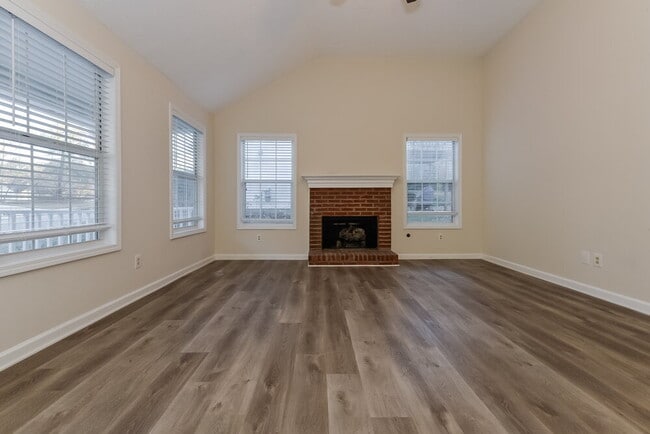 Photo - 357 Chase Marion Way