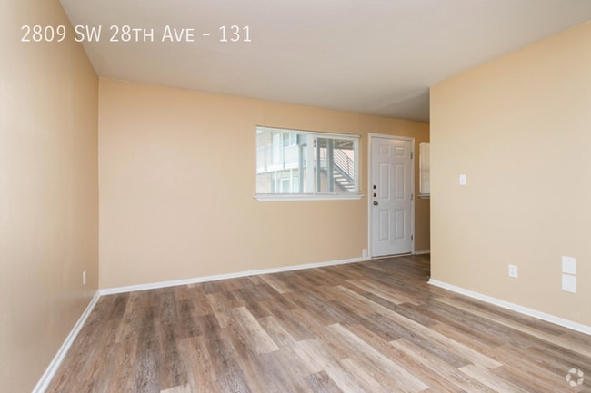 Building Photo - 2809 SW 28th Ave Unit 131 Rental