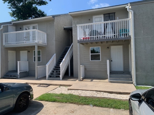 Building Photo - 2503 W 10th St Unit 2503B-ANDRE
