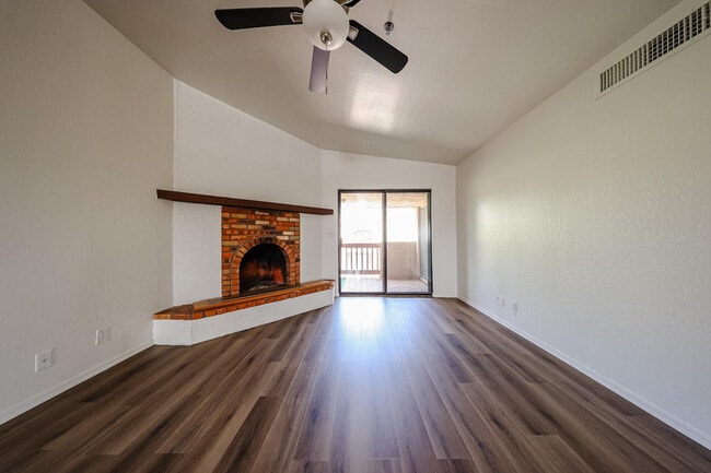 Photo - 3031 N Civic Center Plaza Unit 317