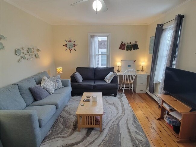 11 Hammond St Unit 2