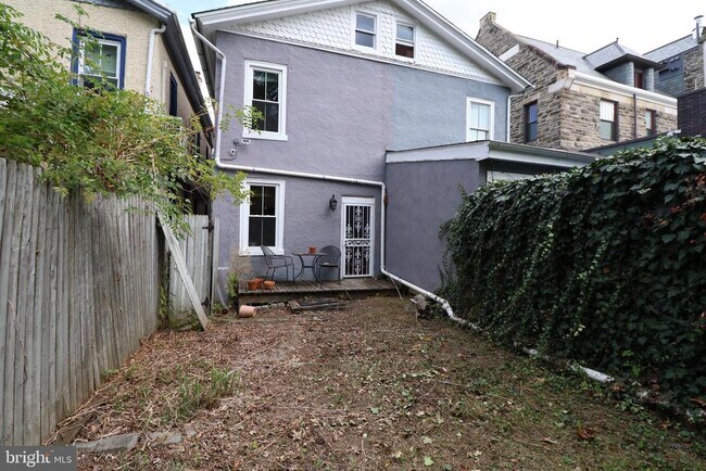 Photo - 8514 Shawnee St