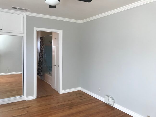 Photo - 1304 S Irena Ave Unit GuestCottage