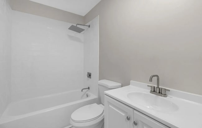 Photo - 221 Orleans St