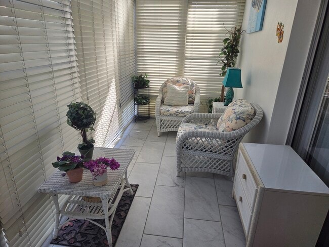 Photo - 4 Lake Vista Trail Unit 105