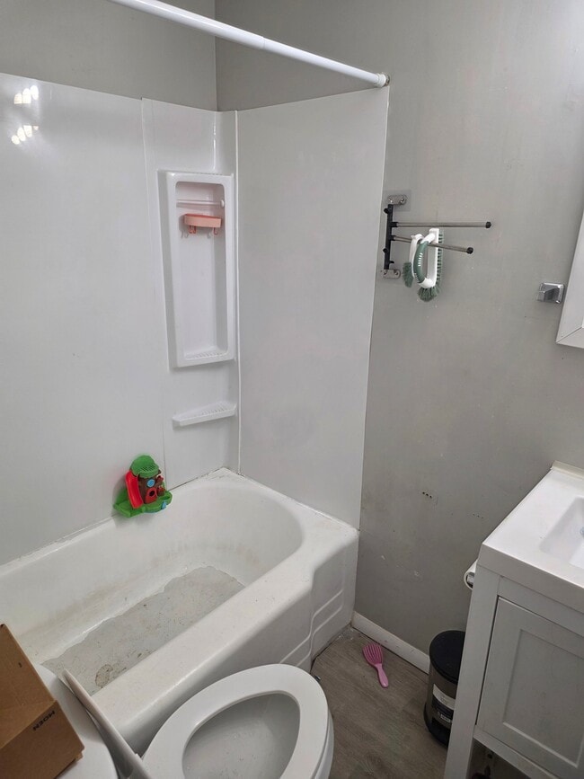 Photo - 31 N First St Unit 2