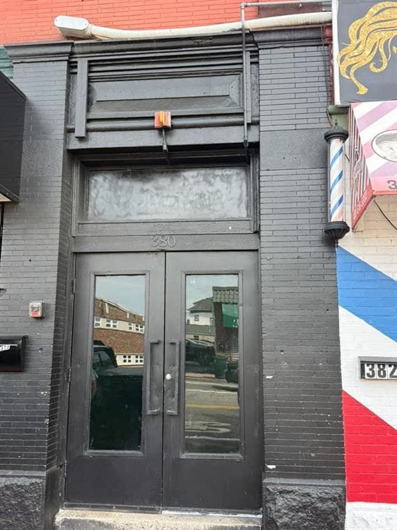 380 Elmwood Ave