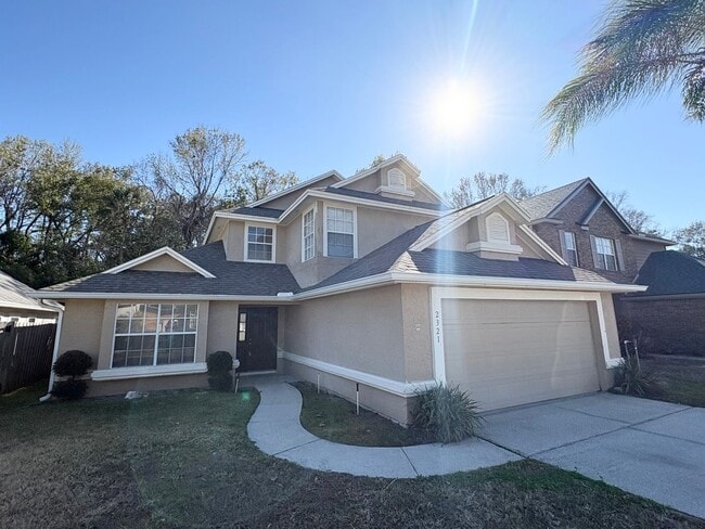 Building Photo - Gorgeous 4 BR Lake Mary home on Conservation lot - walking distance to Lake Mary HS