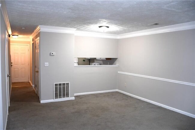 Photo - 3189 Kingswood Glen