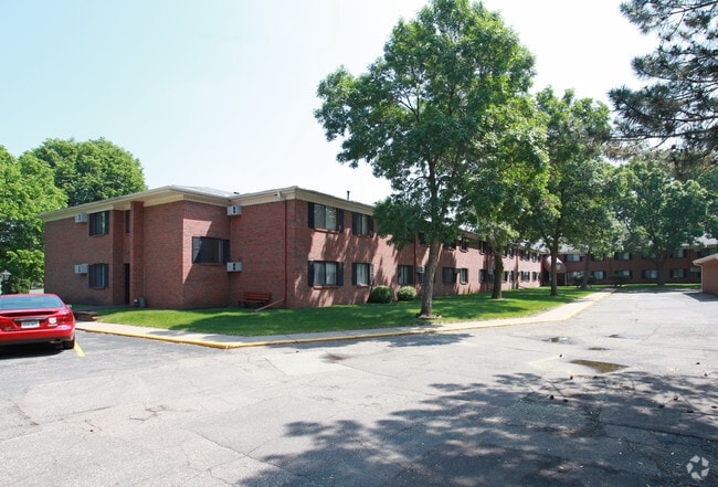 Williamsburg Apartments