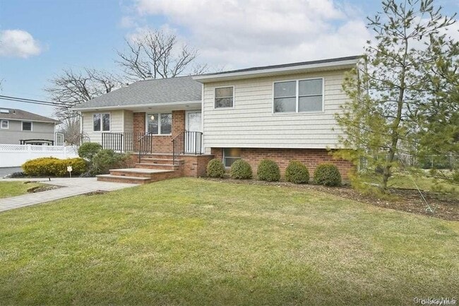 Building Photo - 6 Patricia St