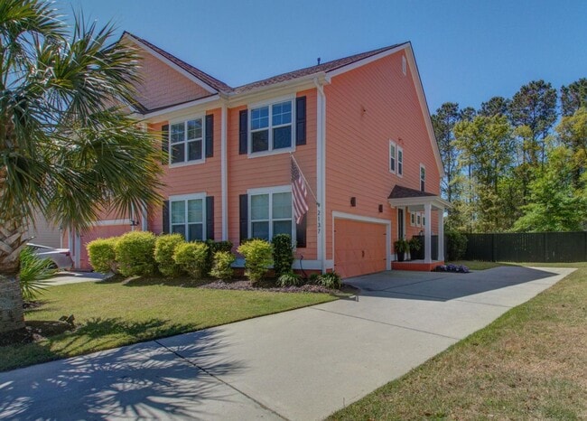 Building Photo - 4 Bedroom 2.5 Bath Townhome in Oyster Point - Mount Pleasant
