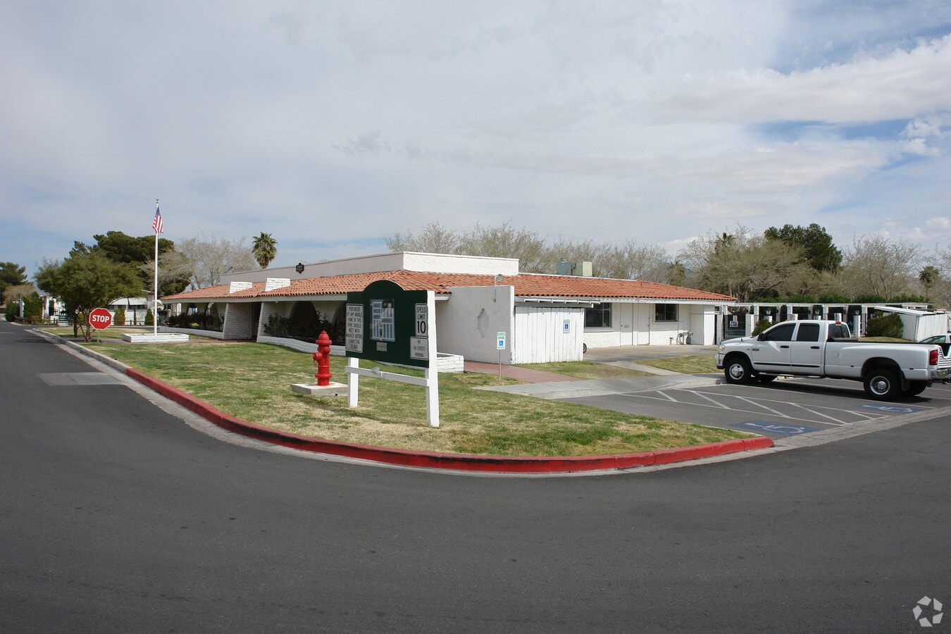 Shadow Mountain Community - Shadow Mountain Community Apartments