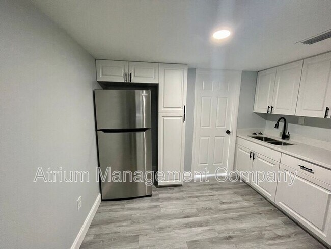 Photo - 5305 N Boulevard