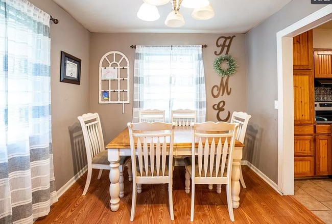 Photo - 1409 Diana St